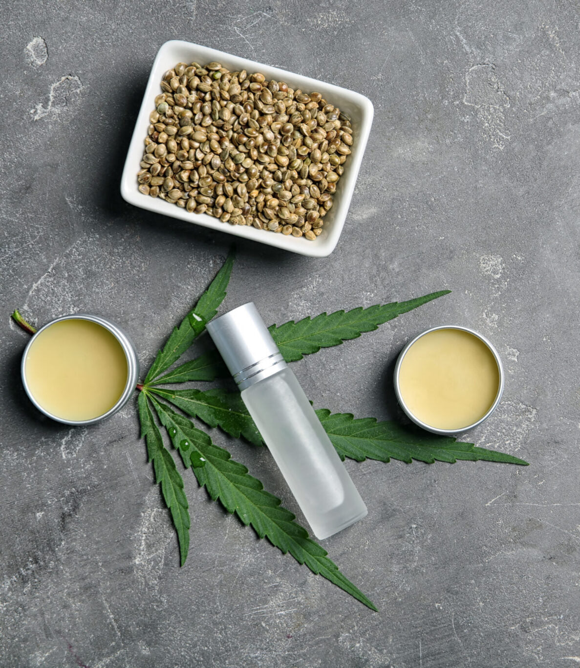 CBD ir kanapiu aliejus