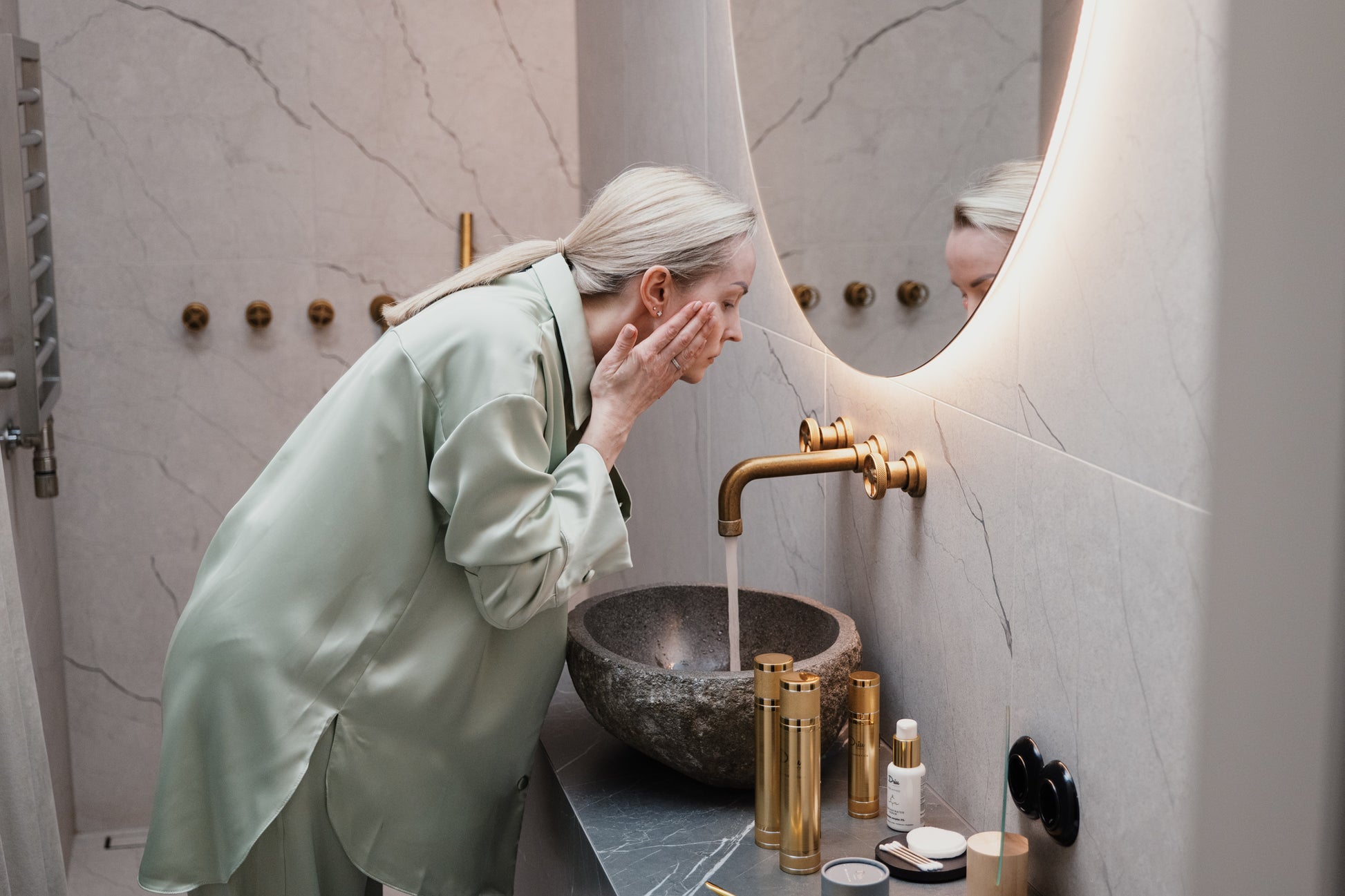 Anti aging rutina sausai odai